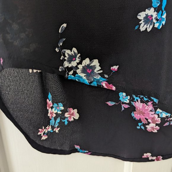 Gibson Floral Print Shell Top Size Medium - Picture 8 of 14